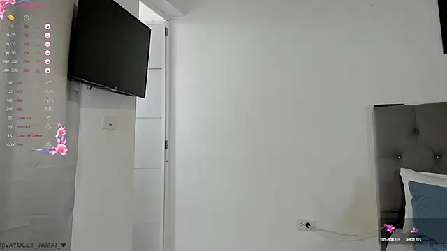 CHAYBLACK online show from February 26, 2025, 8:15 pm