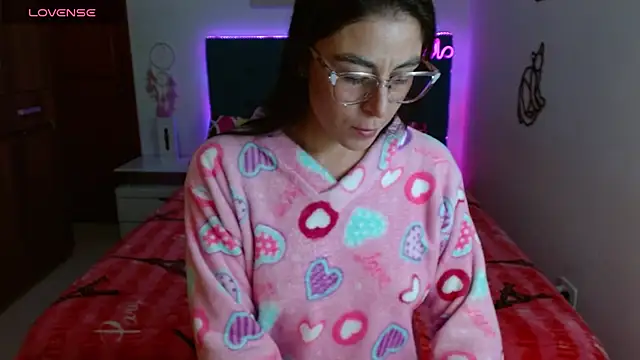 antonella sweet33 online show from March 12, 2025, 5:49 pm