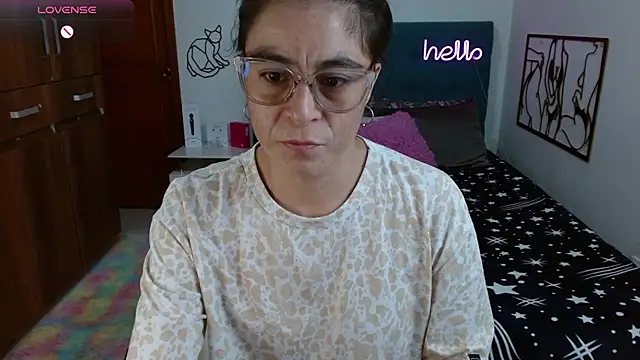 Snapshot of antonella_sweet33 chatting on March 3, 2026, 10:17 pm antonella sweet33 online show from March 3, 2026, 10:17 pm