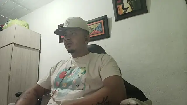 myke andrade online show from October 6, 2025, 4:13 am