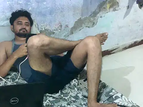 Rocobodymassager online show from June 14, 2026, 3:24 pm