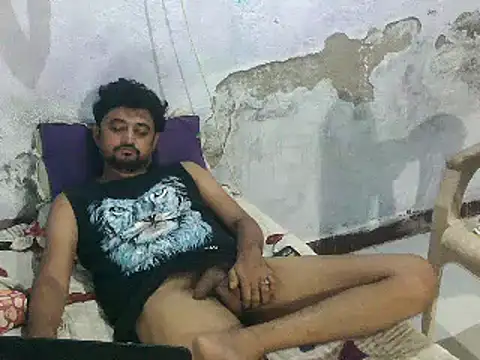 Snapshot of Rocobodymassager chatting on July 29, 2026, 4:28 pm Rocobodymassager online show from July 29, 2026, 4:28 pm