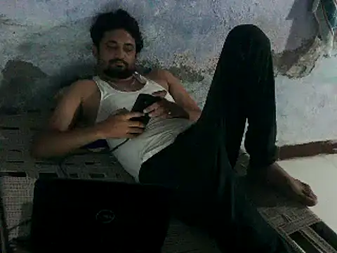Rocobodymassager online show from May 25, 2026, 6:39 pm