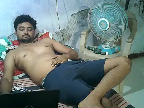 Snapshot of Rocobodymassager chatting on July 10, 2026, 5:24 pm Rocobodymassager online show from July 10, 2026, 5:24 pm