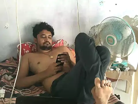 Snapshot of Rocobodymassager chatting on July 16, 2026, 4:09 am Rocobodymassager online show from July 16, 2026, 4:09 am