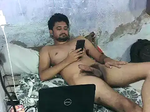 Rocobodymassager online show from June 11, 2026, 3:25 am