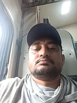 Snapshot of Rocobodymassager chatting on July 8, 2026, 9:32 am Rocobodymassager online show from July 8, 2026, 9:32 am