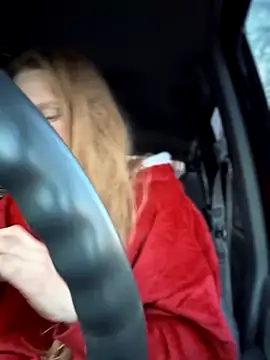 GoldenFlameGoddess online show from December 2, 2025, 3:14 pm