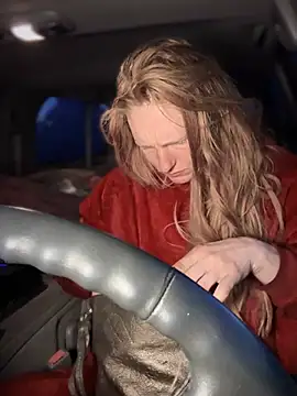 Snapshot of GoldenFlameGoddess chatting on January 17, 2026, 3:04 pm GoldenFlameGoddess online show from January 17, 2026, 3:04 pm