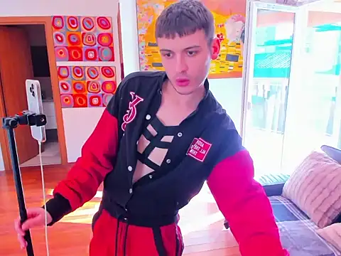 andboyfor6 online show from April 16, 2026, 5:41 am