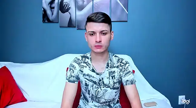 andboyfor6 online show from December 24, 2024, 9:28 am