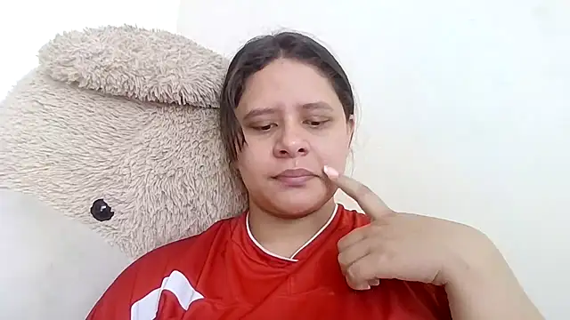 emily adams01 online show from December 16, 2025, 6:12 pm