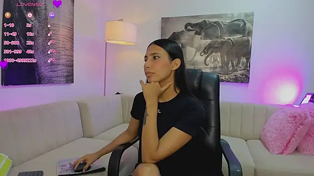 Snapshot of Ary_7 chatting on February 13, 2026, 7:36 pm Ary 7 online show from February 13, 2026, 7:36 pm