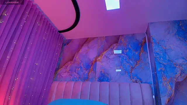  sex mia online show from July 16, 2026, 7:11 pm