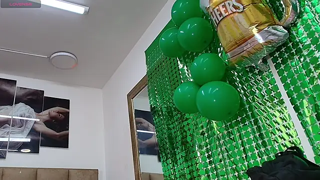  sex mia online show from March 20, 2025, 7:14 pm