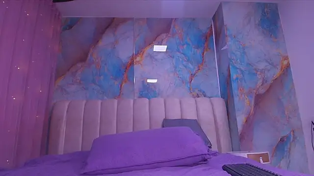  sex mia online show from March 3, 2026, 7:21 pm