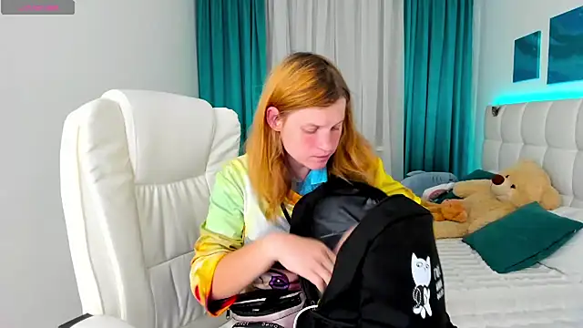 Kathlyn  Heath online show from September 10, 2025, 7:02 pm