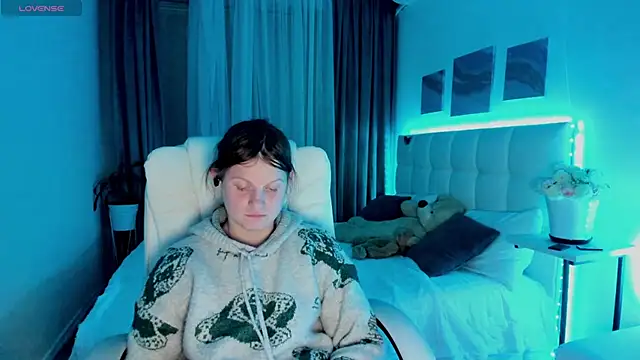 Kathlyn  Heath online show from March 2, 2025, 9:52 pm