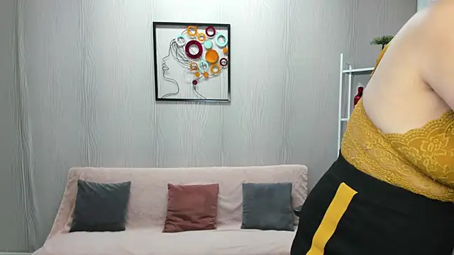 Cassandra Hotty online show from January 8, 2026, 4:18 am