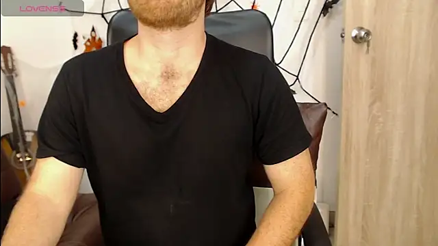 michacosio online show from October 18, 2025, 4:03 am