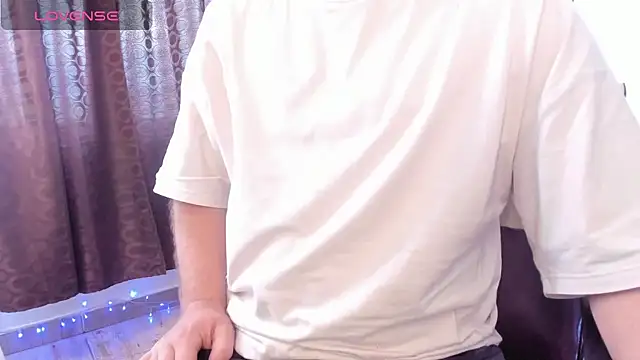 michacosio online show from April 26, 2026, 7:44 pm