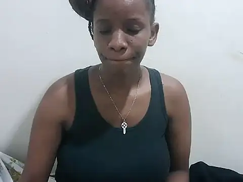 prettybeee online show from March 6, 2026, 11:55 pm