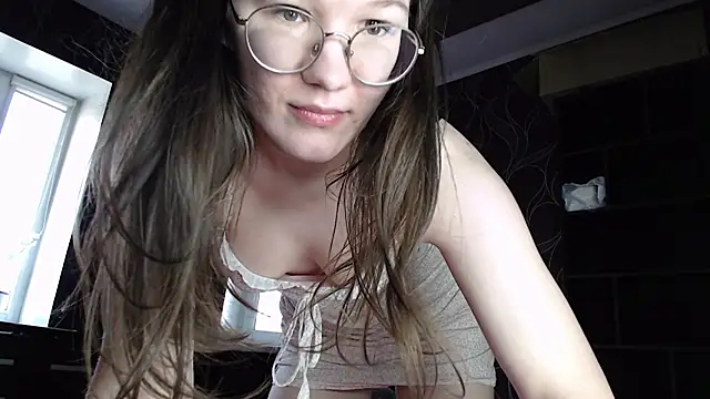 MiriamOr online show from March 11, 2025, 10:51 am