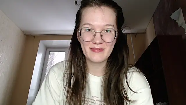 MiriamOr online show from February 26, 2025, 1:32 pm