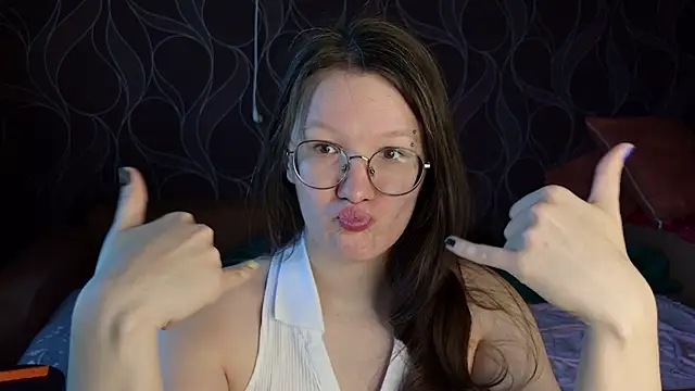 MiriamOr online show from September 21, 2025, 8:19 am