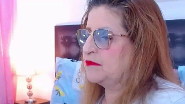 sandra 20 online show from November 10, 2025, 10:42 am