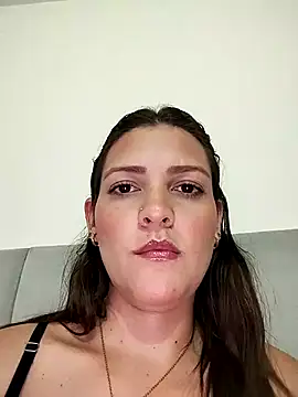 Mia Hampton online show from March 19, 2025, 12:37 am