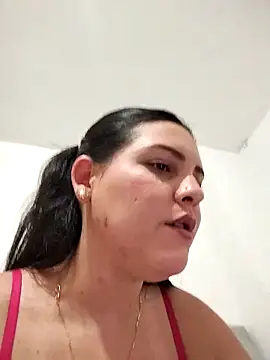 Mia Hampton online show from September 12, 2025, 7:46 pm