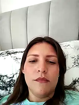 Mia Hampton online show from March 21, 2025, 9:12 pm