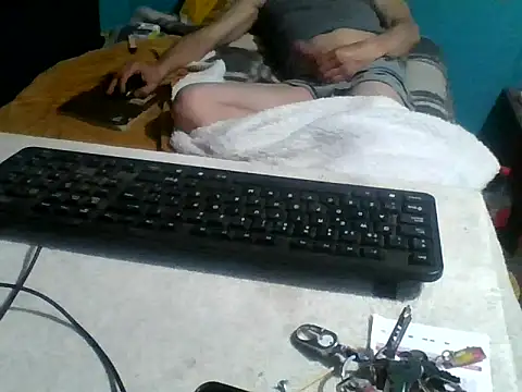 malekon76 online show from November 16, 2025, 10:31 am