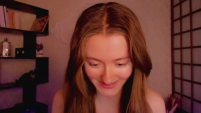 KateCuddle online show from February 12, 2025, 5:37 am