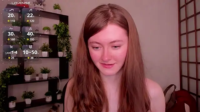 KateCuddle online show from April 9, 2026, 2:35 am