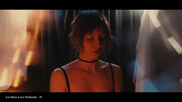 Snapshot of WebCora chatting on January 13, 2026, 6:34 pm WebCora online show from January 13, 2026, 6:34 pm