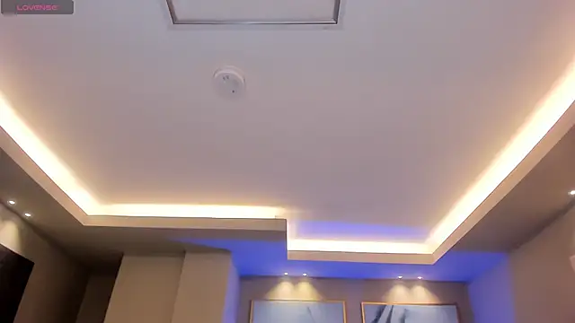 KendraClarkX online show from December 2, 2024, 8:50 pm