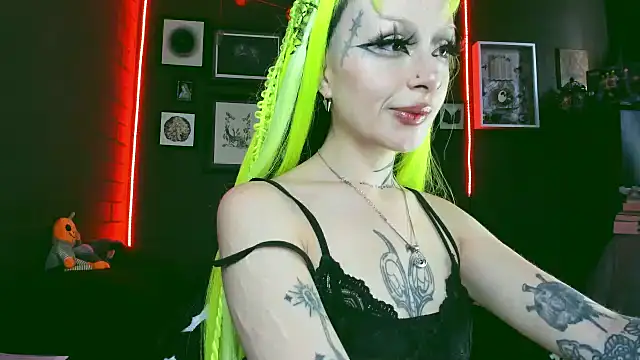 insania 9999  online show from February 3, 2025, 5:35 pm