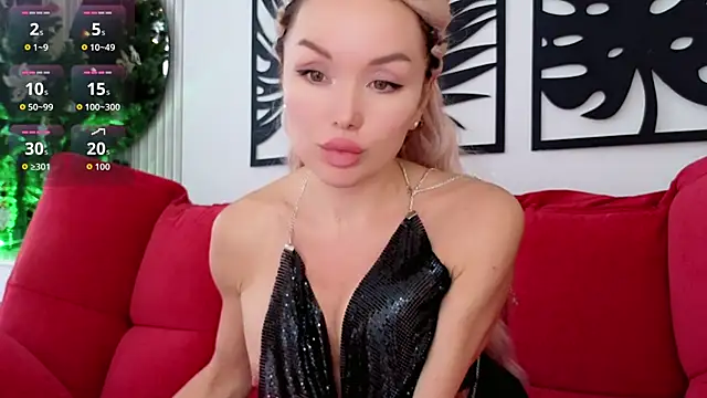 WhiteBunny online show from December 23, 2025, 8:02 am