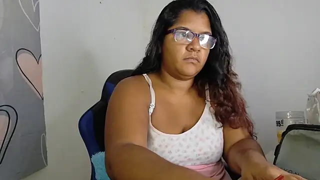 victoris online show from November 18, 2025, 4:32 pm