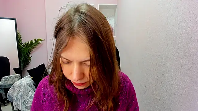 Snapshot of Persephoni chatting on February 7, 2026, 10:12 am Persephoni online show from February 7, 2026, 10:12 am