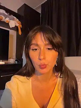 itssophiie online show from May 30, 2026, 7:19 pm