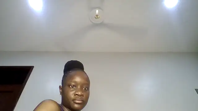 sweet sassy  online show from April 15, 2026, 1:44 am