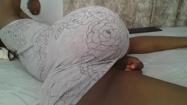 sweet sassy  online show from November 23, 2025, 4:22 am