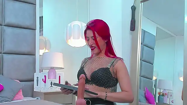 AllissaBrowm online show from March 8, 2025, 6:05 pm