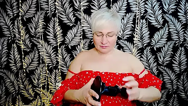 Olivia playful online show from June 7, 2026, 10:09 am