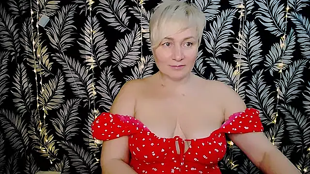 Snapshot of Olivia_playful chatting on February 1, 2025, 3:28 pm Olivia playful online show from February 1, 2025, 3:28 pm
