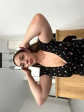 Janeee online show from September 20, 2025, 12:21 pm