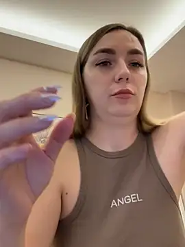 Janeee online show from January 17, 2025, 9:39 am